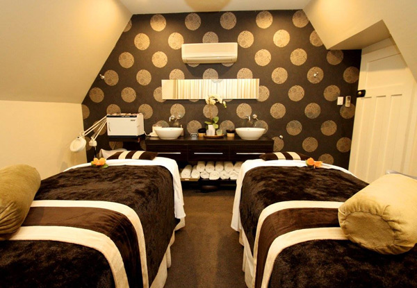 Luxurious Signature Treatment incl. Full Body Scrub & Cleanse, Facial & Full Body Massage