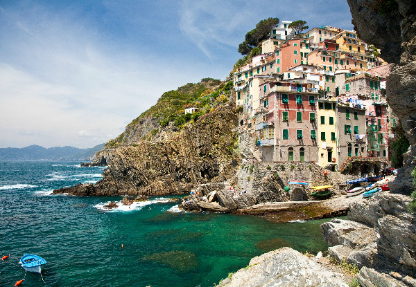 Per-Person, Twin-Share Seven-Night Cinque Terre & Ligurian Experience incl. Accommodation, Wine Tasting & Self Guided Walking Instructions