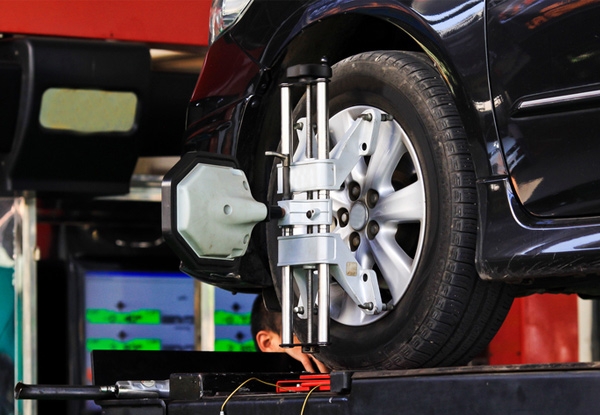 Sedan or Hatchback Computerised Wheel Alignment - Option for an SUV or 4WD