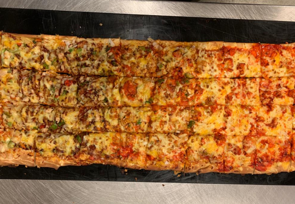 Half-Metre Long Big Foot Pizza Combo incl. Garlic Bread & 1.5 Litre Drink for up to 10 People - Option for One Meter Long Pizza Combo for up to 15 People-Valid For Takeaway