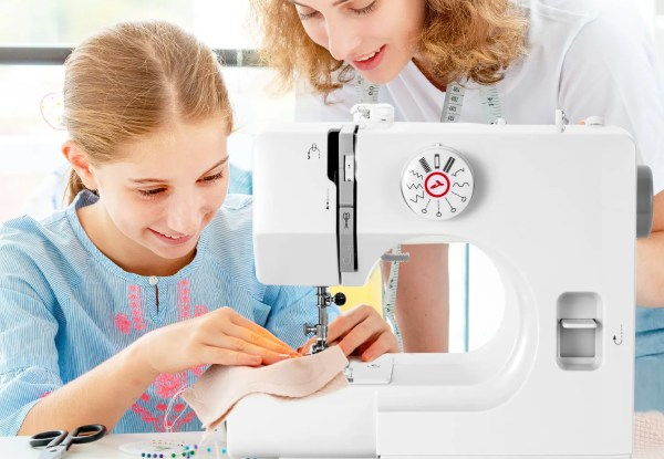 Electric Mini Sewing Machine Kit with 12 Stitch Patterns for Beginners