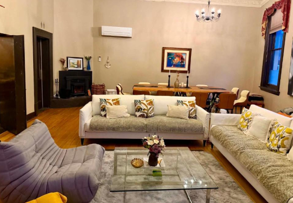 One-Night Lawrence Otago Stay for Two or up to Six Guests incl. Continental Breakfast at The Historical Bank House