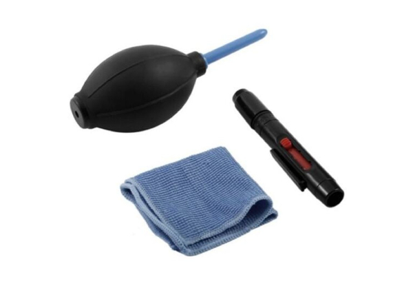 Three-in-One Lens Cleaner Dust Pen Blower Cloth Kit for DSLR VCR Camera
