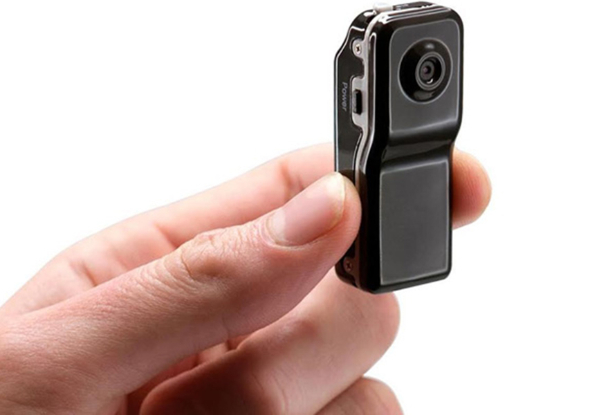 Mini Plug & Play Security Camera