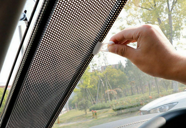 Retractable Blackout Roller Blind Car Sunshade Cover with Suction Cups - Available in Two Colours & Three Sizes