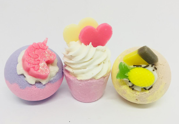 Three-Piece Bath Bomb Set incl. Unicorn, Pineapple Lump & Cupcake