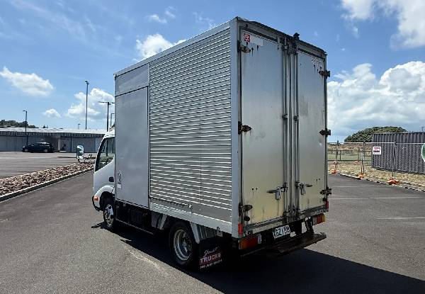AR Truck Rental Service incl. Initial 200km - Option for Van, Small, Medium & Large Truck