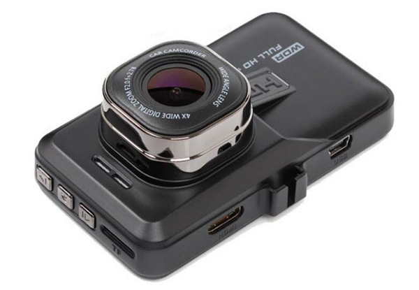 Three-Inch HD Dash Cam - Option to incl. 32 GB Memory Card with Free Delivery