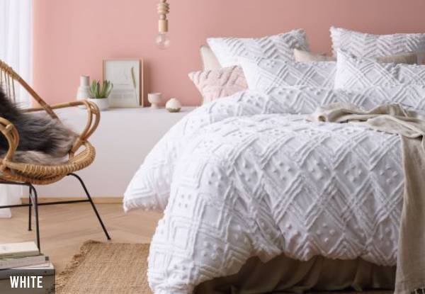 Medallion Vintage Tufted Quilt Cover Incl. Pillowcase - Available in Five Colours & Three Sizes