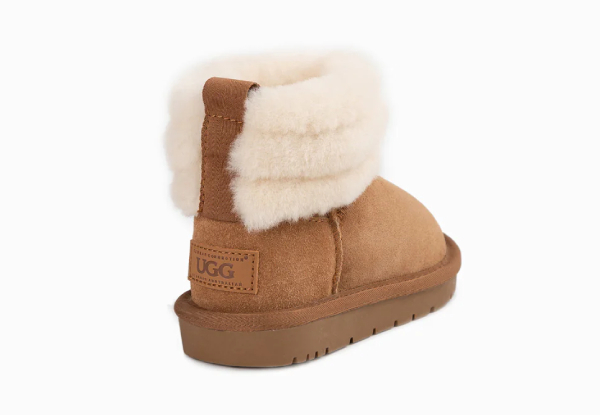 Ugg Kids Fluff Mini Boots - Available in Two Colours & Six Sizes