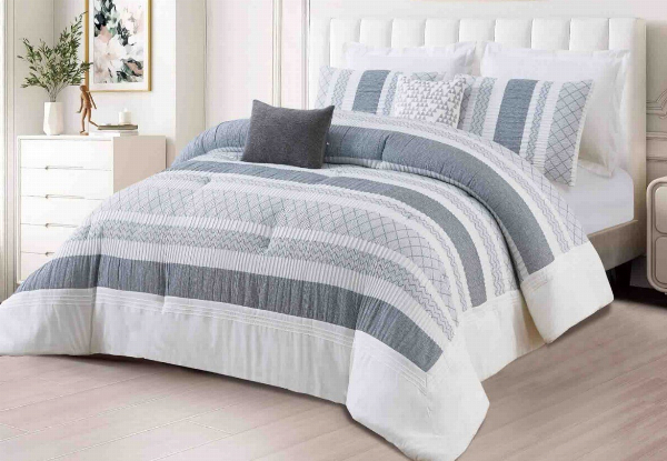 Liveinstyle Seven-Piece Oversized Crimped Comforter Set - Available in Three Sizes