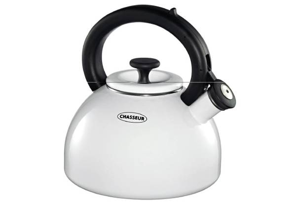 Chasseur Stove Top Kettle - Three Colours Available