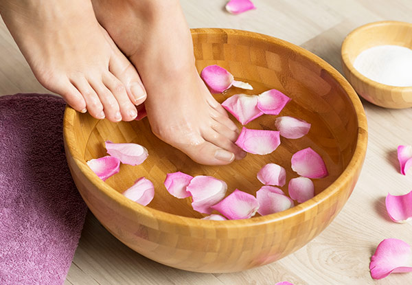 One-Hour Deluxe Herbal Spa Pedicure