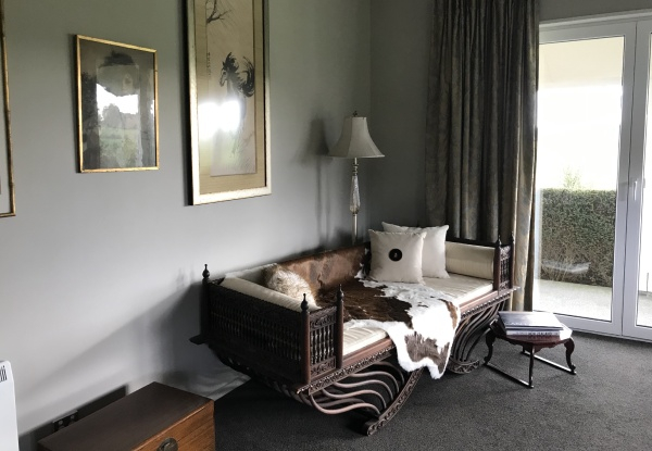 Two-Night Canterbury Stay in The Oxford Room for Two at Chateau Pritchard with Continental Breakfast & Late Checkout - Option for Three-Night Stay