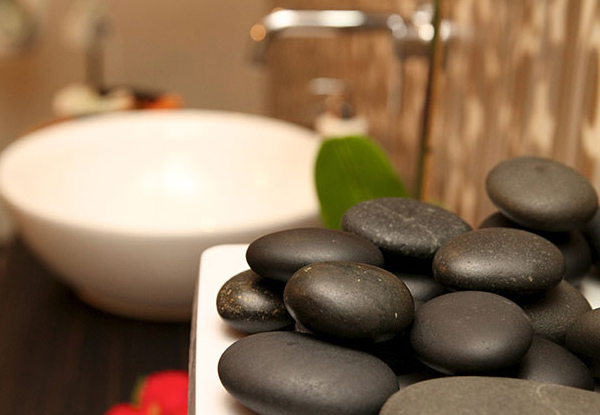 Luxurious Signature Treatment incl. Full Body Scrub & Cleanse, Facial & Full Body Massage