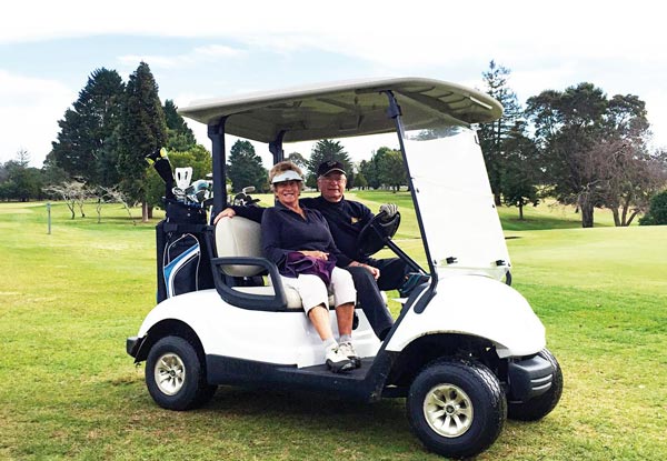 18-Hole Round of Golf for Two People on the Stunning Bay of Islands Golf Course, Kerikeri incl. Cart & Clubs Hire