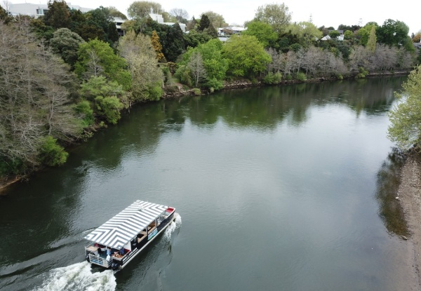 One-Hour Café Cruise on the Waikato River  for Two People incl. an Onboard Cafe Voucher