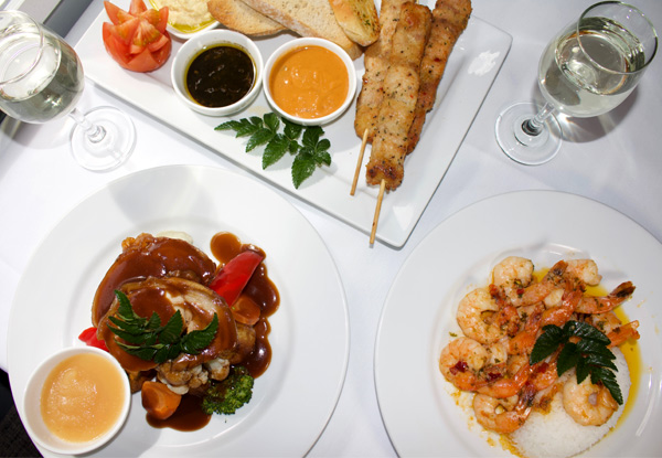 Shared Platter & Mains for Two People incl. Welcome Drinks - Options for Four or Six People