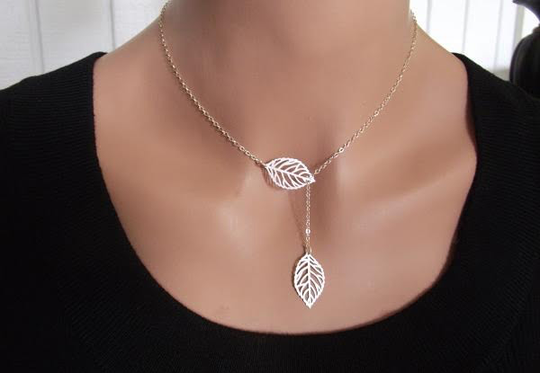 Silver-Coloured Leaves Necklace with Free Delivery