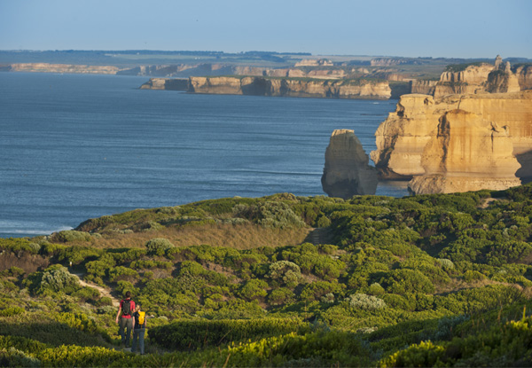 Per-Person Twin-Share for a Three-Night Melbourne Getaway incl. Airport Transfer, Accommodation in a Deluxe, Pan Pacific Room, Lanes & Arcade Tour, Full Day Yarra Valley Tour