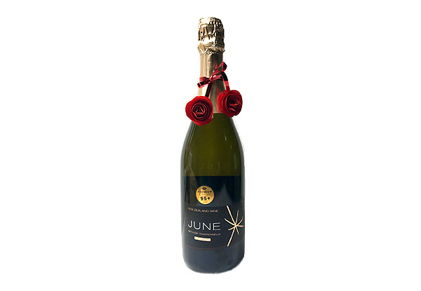 Gold Medal "JUNE" Methode Traditionelle Sparkling Wine