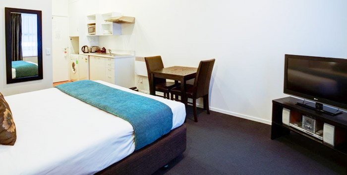 $139 for a One-Night Stay for Two in a Deluxe Studio, or $209 for a One-Night Stay for Four in a One Bedroom Twin Share Apartment incl. Wifi, Gym Access, Late Checkout & a Shared Platter at The Hideaway Bar (value up to $357)