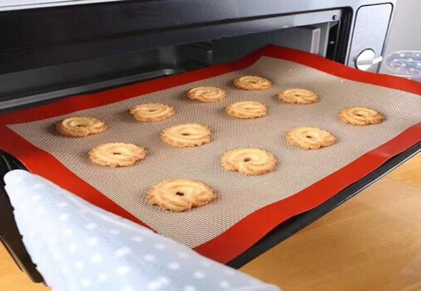 Non-Stick Silicone Baking Mat - Two Sizes Available