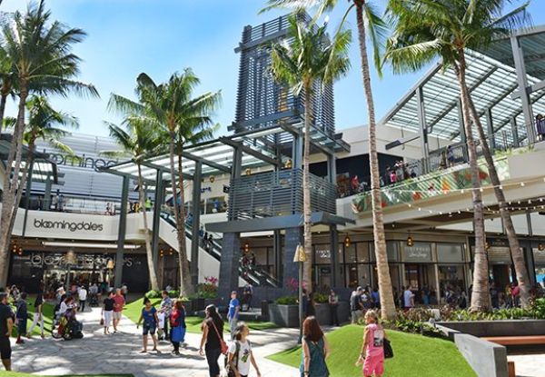 Per-Person Twin-Share, Four-Night Honolulu Christmas Shopping Trip Incl. Return Flights From Auckland, Four Nights Accommodation, a Snorkelling Day Trip to Hanauma Bay & a Waikele Outlet Shopping Shuttle Return Pass