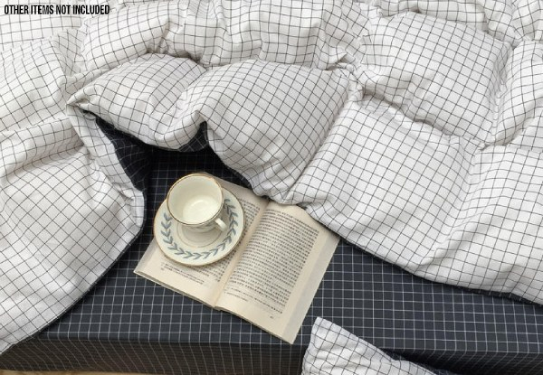 Three-Piece Cotton Duvet Cover Set in Classic Black/White Grid - Two Sizes Available