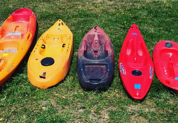 90-Minute Kayak or Stand-Up Paddle Board Hire for the Family (up to Six People) incl. All Safety Equipment