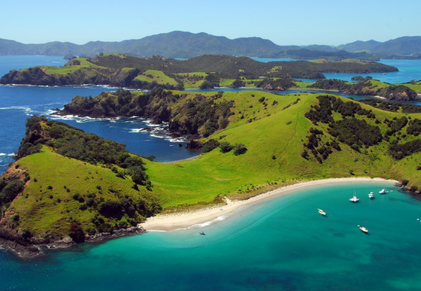 Per-Person, Twin-Share Two-Night Stay at  Scenic Hotel Bay of Islands incl. a Tandem Parasail or Hole in the Rock Cruise Excursion