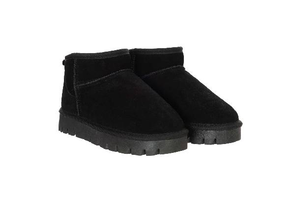 Uggaroo Women's Lucie Mini Platform Slipper Boots - Available in Two Colours & Three Sizes