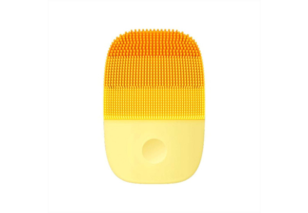 Waterproof Silicone Facial Cleansing Device - Four Colours Available