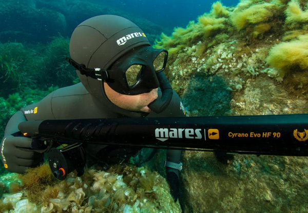 Mares Premium Freediving & Spear Fishing Set - Additional Delivery Charges Apply