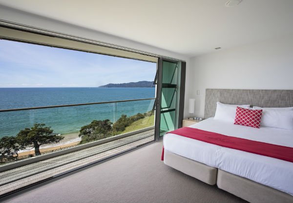 Cable Bay Luxury Waterfront Stay for Two People - Options for Studio Room or Villa & up to Four People incl. Continental or English Breakfast Hamper