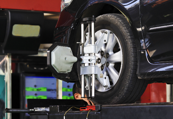 Wheel Alignment Package for Japanese Car incl. Safety & Pressure Check, Tyre Rotation & Wiper Blade Replacement - Option for 4WD or Euro Vehicles