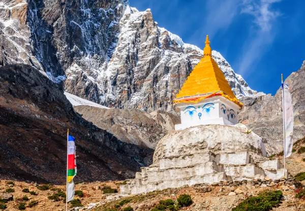 Per-Person Twin-Share 15-Day Nepal Guided Everest Base Camp Trek with Accommodation