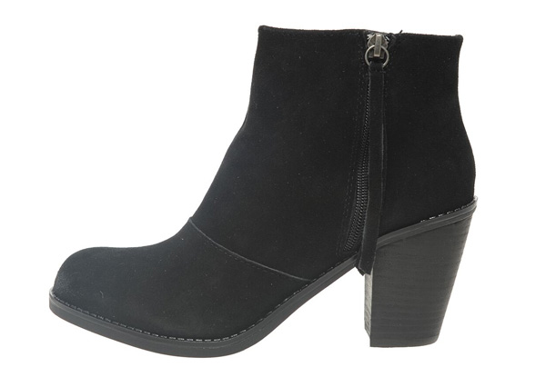 Women’s Leather Western Ankle Boot with High Block Heel