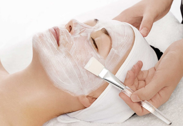75-Minute Environ Facial Treatment incl. Advanced Skin Consultation & Eye Brow Shape