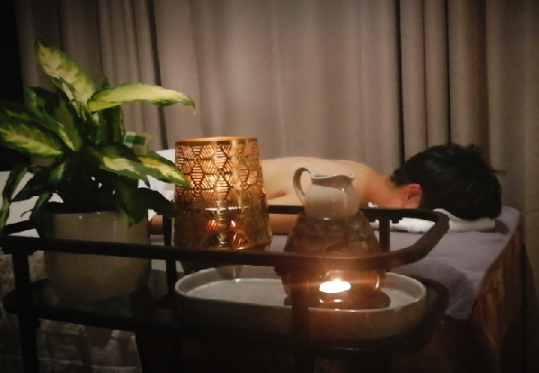 Indulgence Package incl. Massage & Foot Spa - Option for Reflexology Package or Tranquility Package