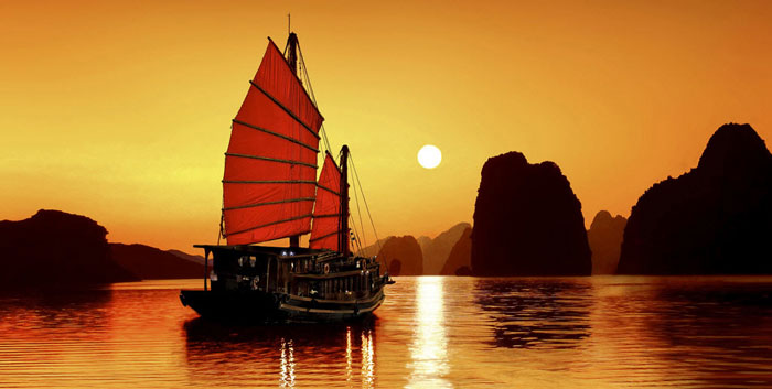 Per Person Twin-Share Eight-Day Hanoi, Halong Bay & Sapa Adventure incl. Transport, Accommodation, Activities, English Speaking Guide & Overnight Cruise