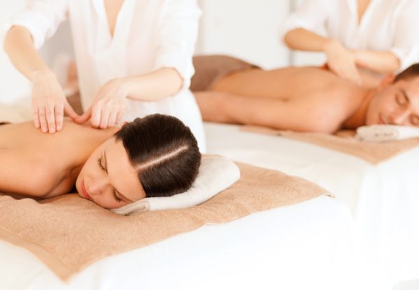 60-Minute Full-Body Relaxation Massage incl. Oil for One Person - Option for Couples Massage