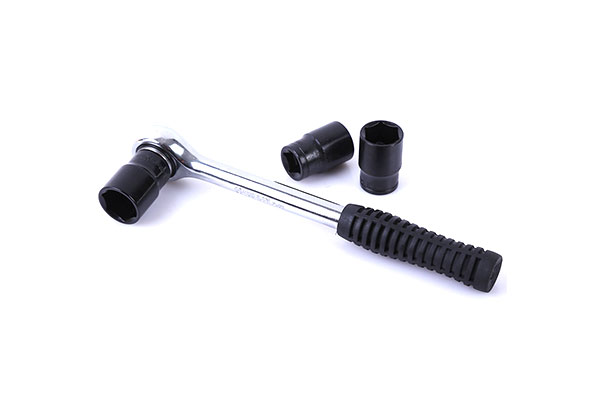 32-Piece Heavy Duty Ratchet Wrench Socket Set