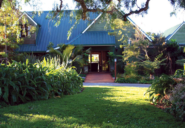 $189 for a One-Night Stay for Two People in a Lodge Room incl. Breakfast or $249 for a Villa