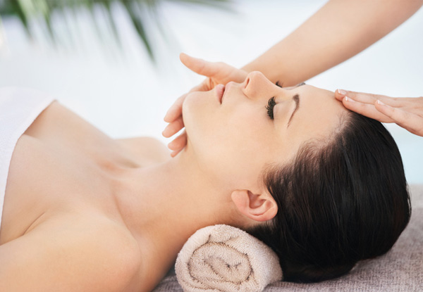 100-Minute Massage & Foot Massage Package incl. $20 Return Voucher - Option to incl. Facial