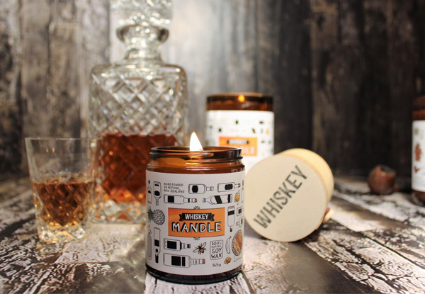 Winter Candle Range - Plum Pudding or Whiskey Scents & Two Sizes Available