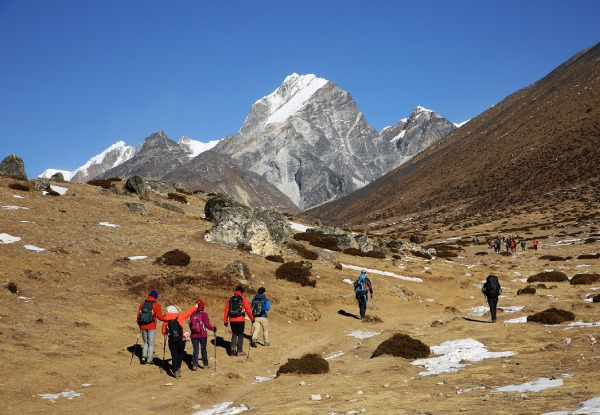 Per-Person, Twin-Share 16-Day Mt Everest Base Camp Trek incl. Meals, Porters, Transfers & Accommodation
