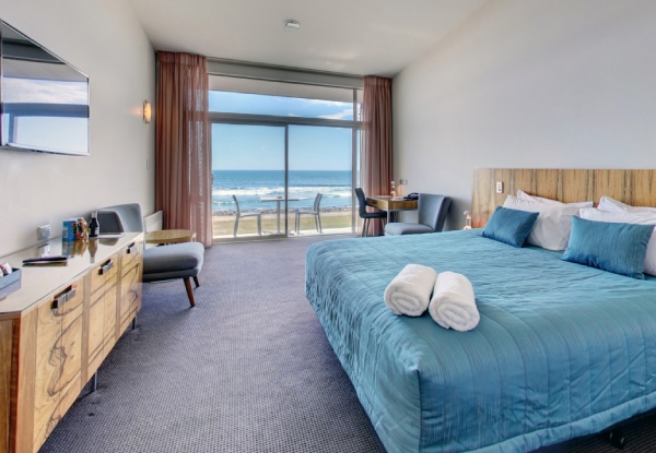One-Night Hokitika Escape for Two People in an Ocean View Room incl. Breakfast, Dinner Voucher, WiFi & Late Checkout - Option for Two Nights