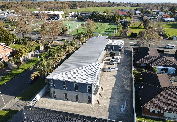 One-Night Stay in Palmerston North for Two People in a Studio Room with Spa incl. Chocolates, Continental or Cooked Breakfast, & Late Check-Out - Option for Two Nights