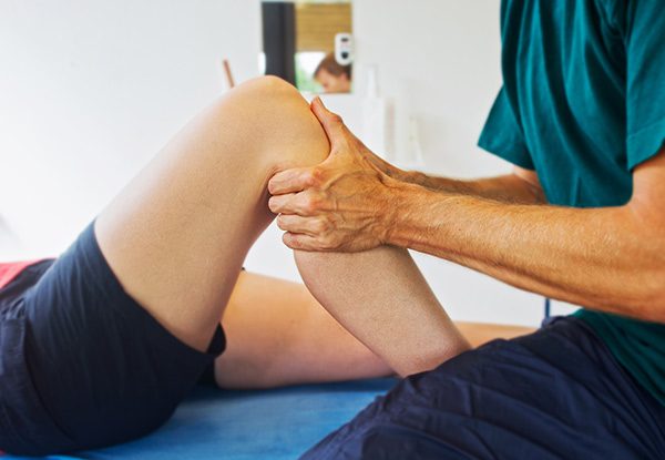 Rehabilitation Treatment for Stubborn Knee Pain & Injury incl. Consultation, Initial Treatment & Follow Up Treatment